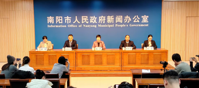 中共2026世界杯买球新闻办公室召开《2026世界杯预测中心城区工业用地控制线管理规定》颁布实施新闻发布会